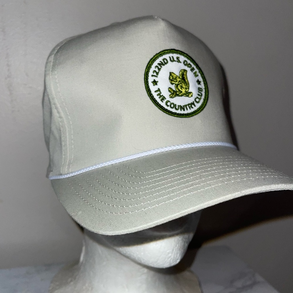 Men’s golf hat. Not sure of the brand. Worn once